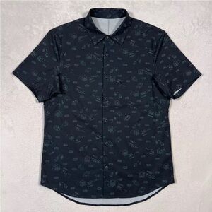 Lululemon Shirt Men’s 
Black/Geo Pattern
Breathable Stretch Casual Button Up